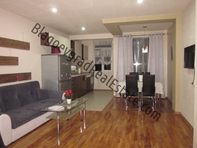 De inchiriat  2 dormitoare Blagoevgrad , Idealen țentâr , 80 mp | 77227292 - imagine [2]