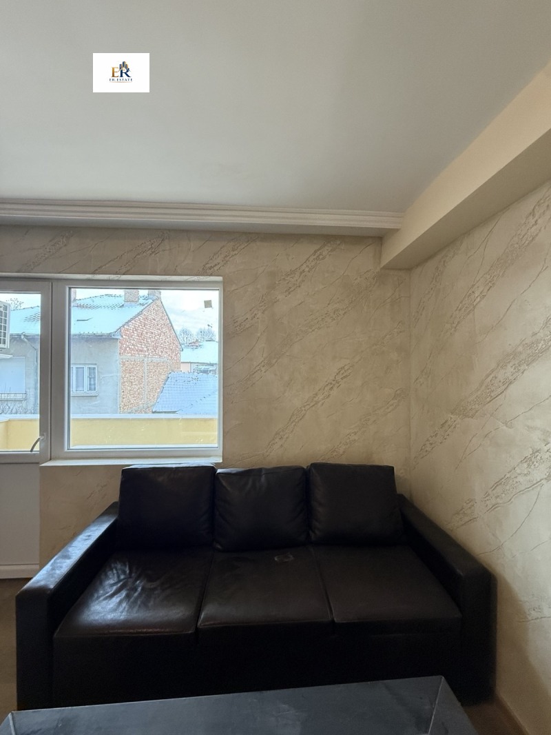 Дава под наем 4-СТАЕН, гр. Плевен, Широк център, снимка 8 - Апартаменти - 53316530