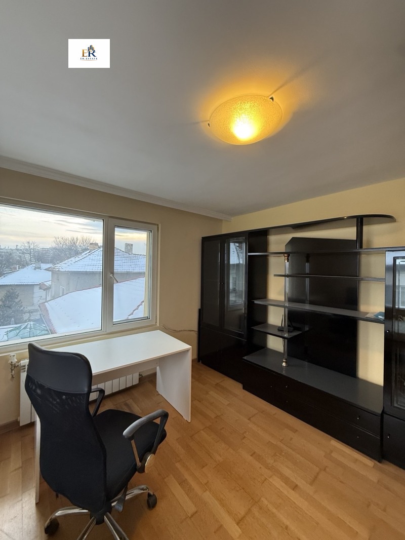 Дава под наем 4-СТАЕН, гр. Плевен, Широк център, снимка 5 - Апартаменти - 53316530