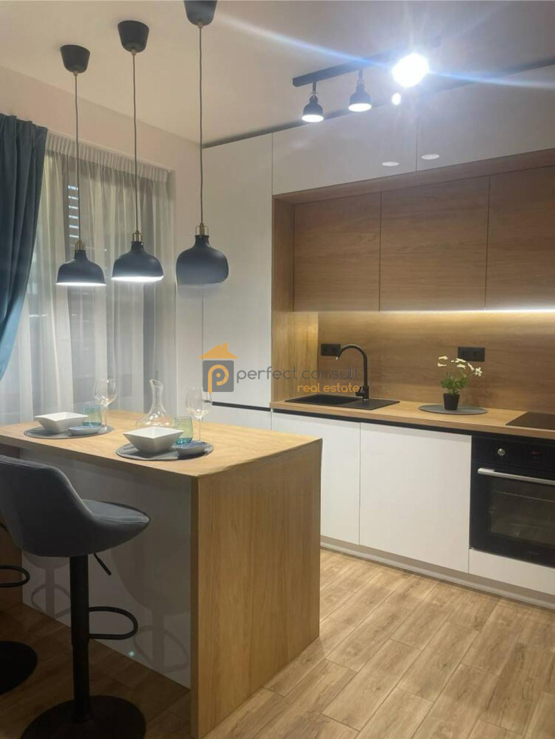 Kiadó  Stúdió Plovdiv , Centar , 44 négyzetméter | 29240881