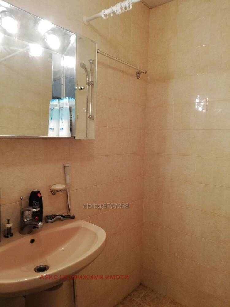 Kiralık  1 yatak odası Sofia , Strelbişe , 60 metrekare | 59751642 - görüntü [8]