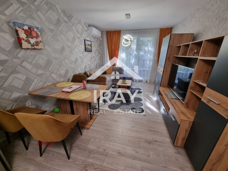 Do wynajęcia  1 sypialnia Stara Zagora , Centar , 80 mkw | 57235999 - obraz [2]