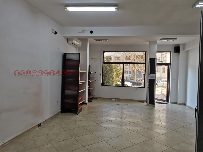 Дава под наем ОФИС, гр. Кърджали, Възрожденци, снимка 14 - Офиси - 52786572