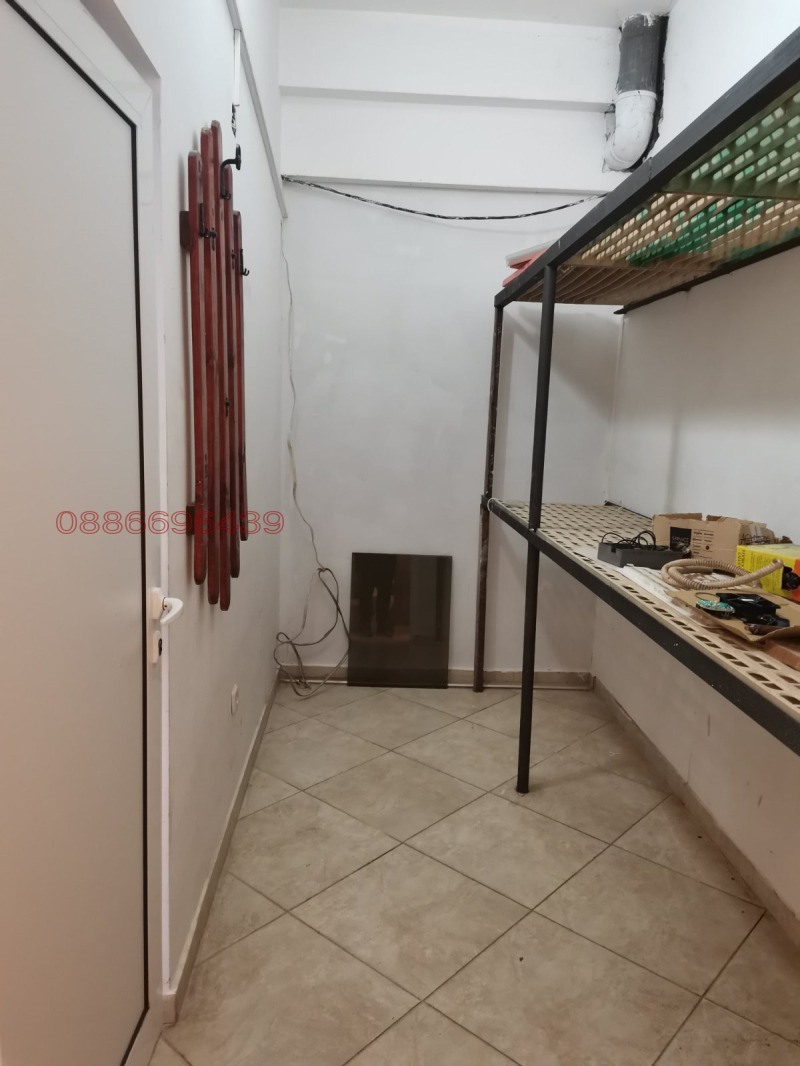 Дава под наем ОФИС, гр. Кърджали, Възрожденци, снимка 15 - Офиси - 52786572