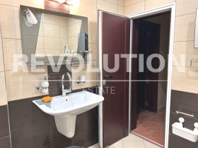 2 makuuhuonetta VINS-Tšerven ploštad, Varna 8