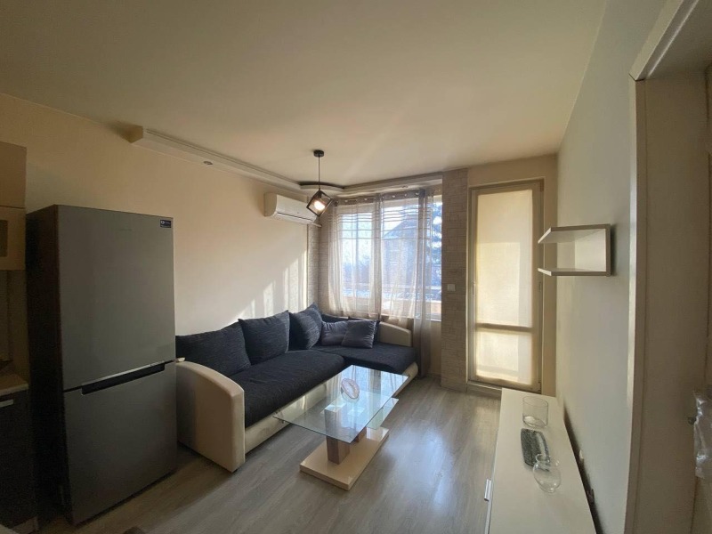 Дава под наем 1-СТАЕН, гр. София, Редута