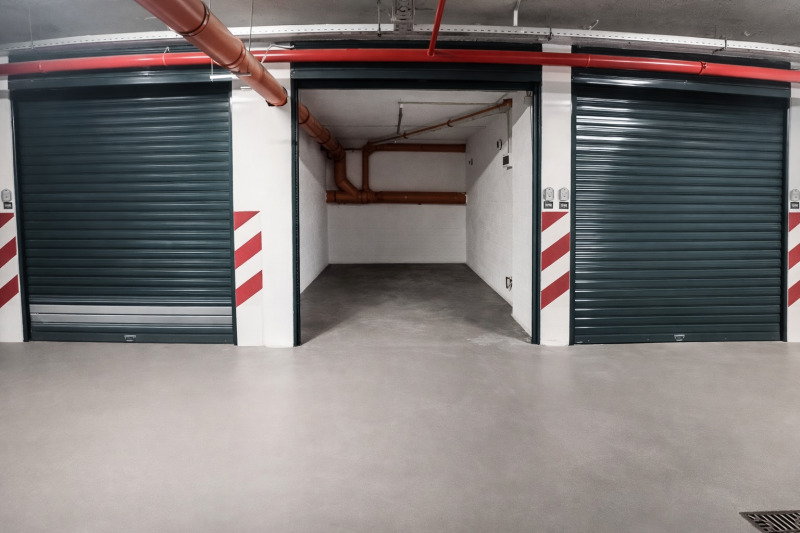 Дава под наем ГАРАЖ, ПАРКОМЯСТО, гр. Пловдив, Център