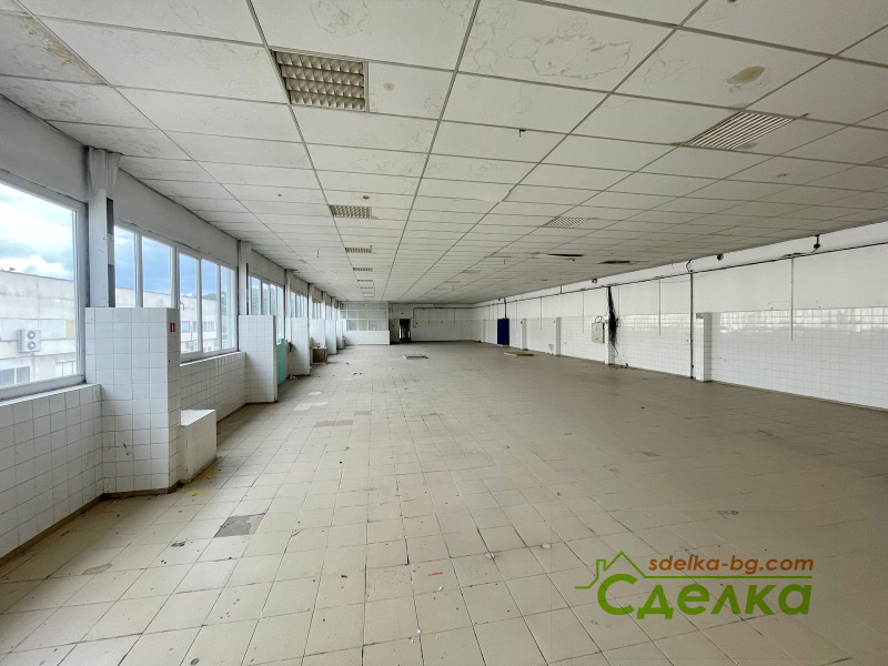 Kiralık  Endüstriyel bina Gabrovo , Promişlena zona , 886 metrekare | 41849299