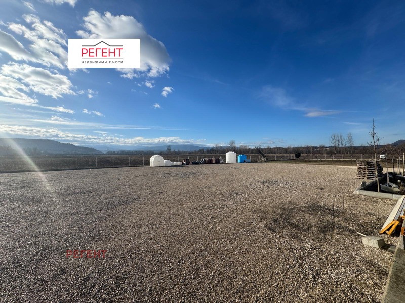 Дава под наем МЯСТО, гр. Севлиево, област Габрово, снимка 5 - Парцели - 53111247