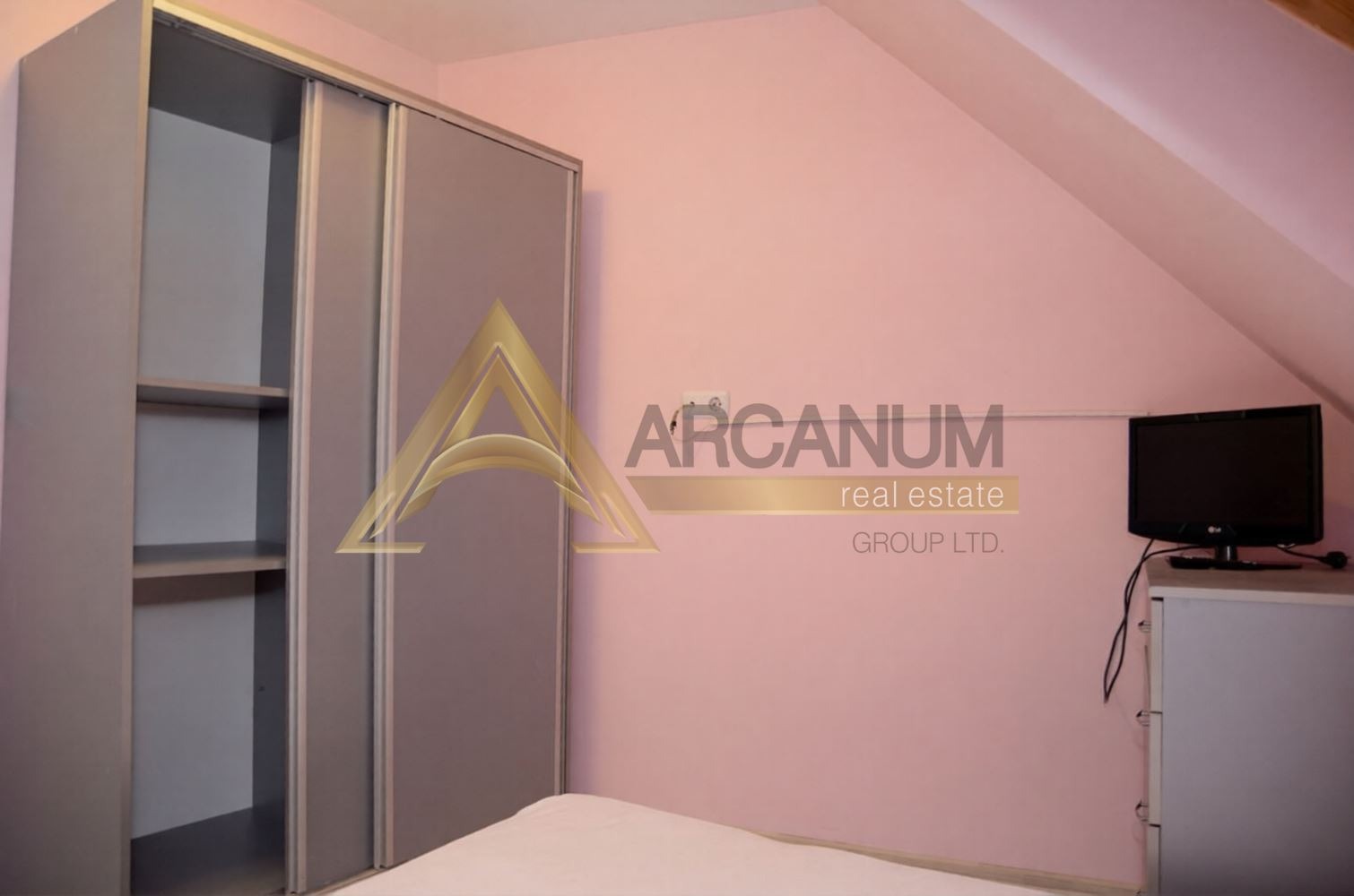 Дава под наем 2-СТАЕН, гр. Варна, Левски 1, снимка 9 - Апартаменти - 53945010