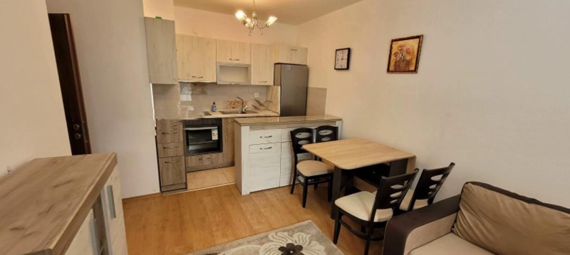 Дава под нем  3-стаен, град София, Център •  770 EUR • ID 25490595 — holmes.bg - [1] 