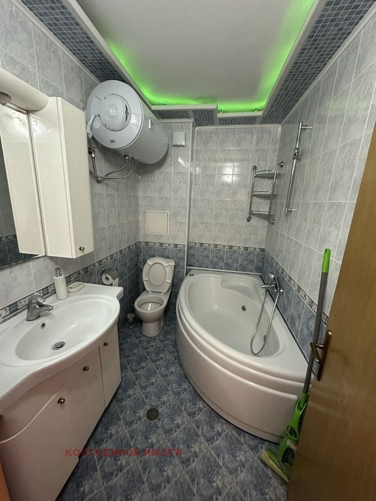 Do wynajęcia  2 sypialnie Plowdiw , Marasza , 103 mkw | 69468058 - obraz [16]