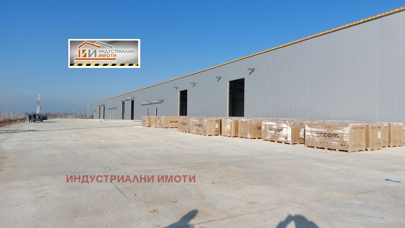 Da affittare  Magazzinaggio Plovdiv , Industrialna zona - Sever , 3400 mq | 11678189 - Immagine [3]