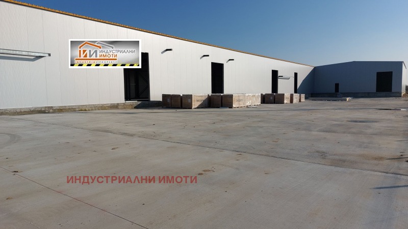 Da affittare  Magazzinaggio Plovdiv , Industrialna zona - Sever , 3400 mq | 11678189 - Immagine [2]