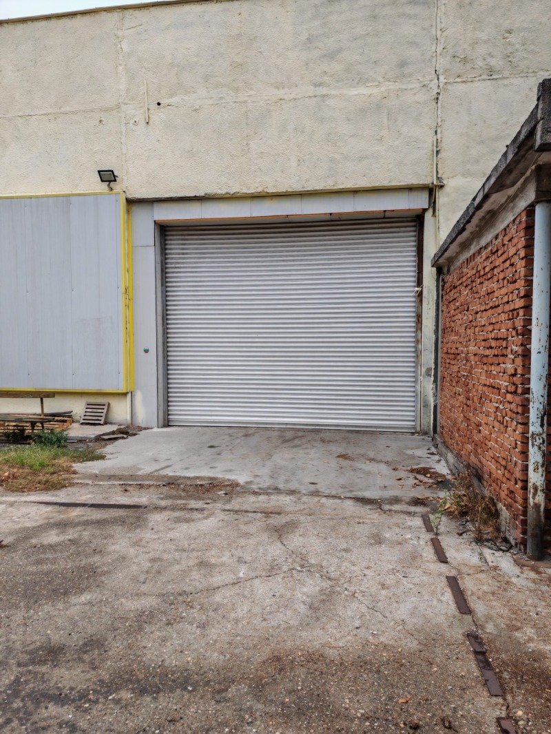 Дава под наем СКЛАД, гр. Русе, Промишлена зона - Запад, снимка 3 - Складове - 53016470