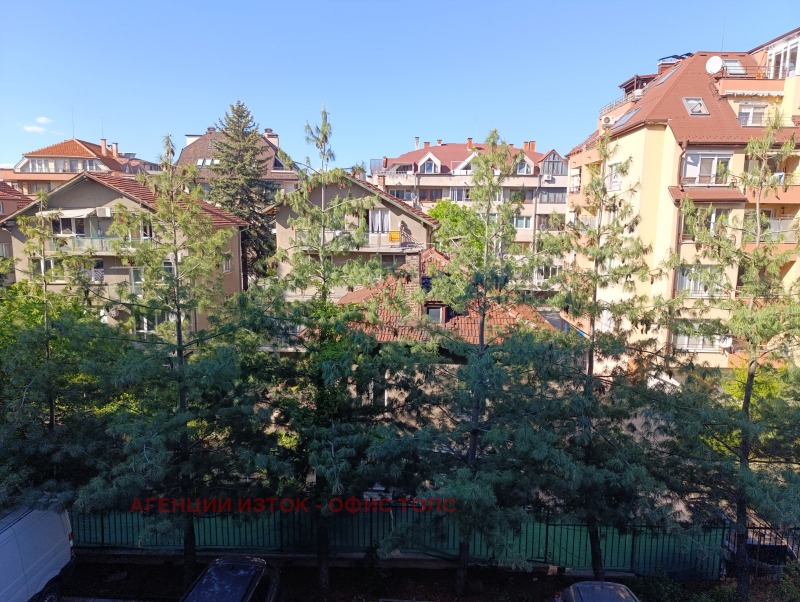 Издаје се  1 спаваћа соба Софија , Редута , 60 м2 | 23650823 - слика [14]