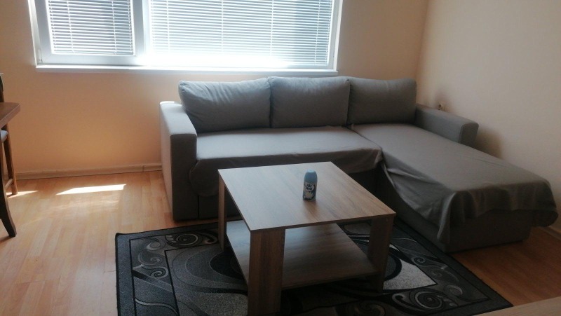 Kiadó  1 hálószoba Plovdiv , Gagarin , 58 négyzetméter | 75552065