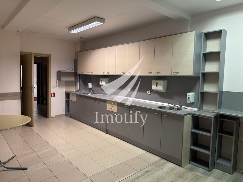 Дава под наем ОФИС, гр. София, Младост 4