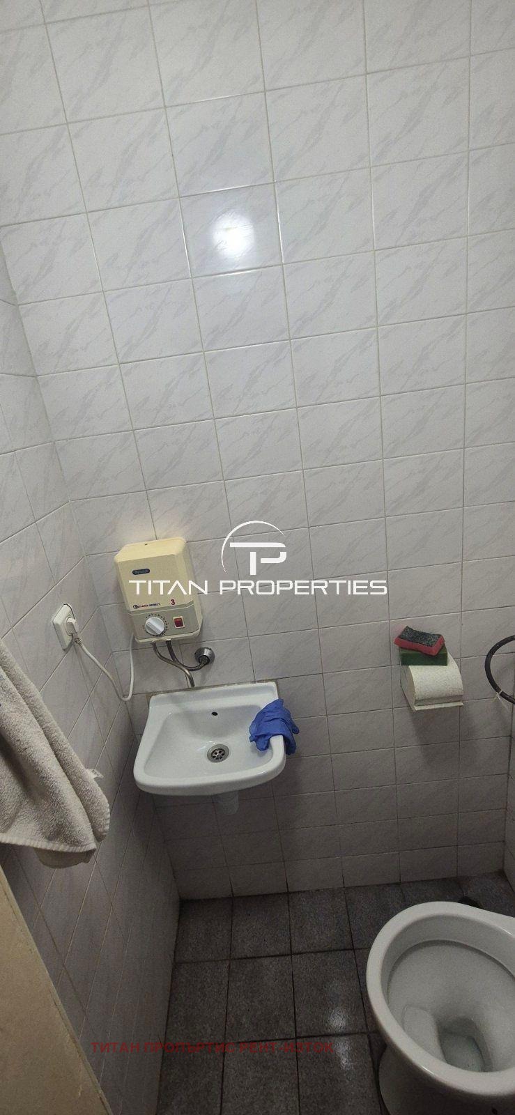 Дава под наем ОФИС, гр. Бургас, Център, снимка 2 - Офиси - 53071202