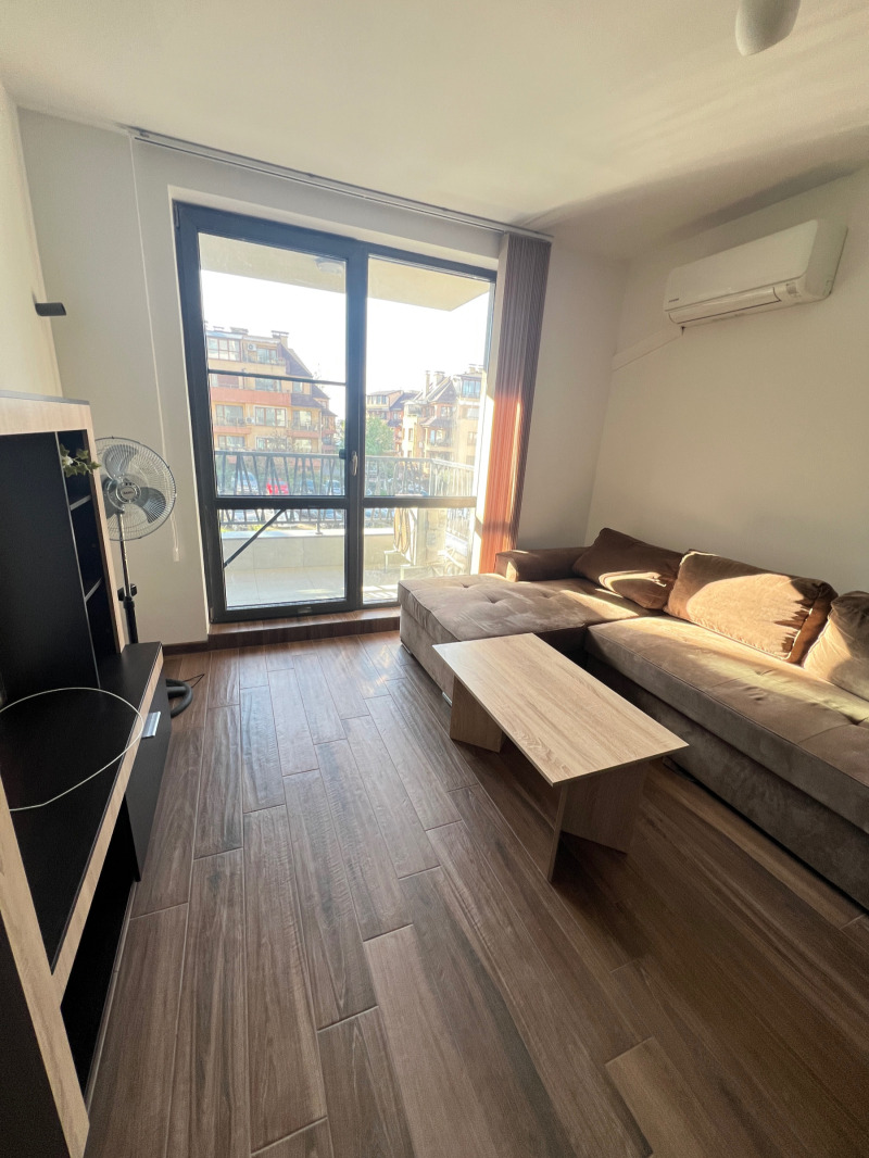 Дава под Наем 2-СТАЕН в град София, Витоша - 65 кв.м / 550 € » 1 075.71 лв., РИЪЛ ИСТЕЙТ ЕЛ ЕКС