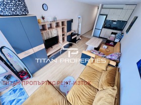 Studio Sveti Vlas, Burgasin alue
