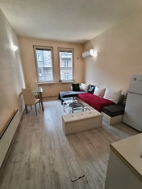 1 dormitor Țentâr, Sofia