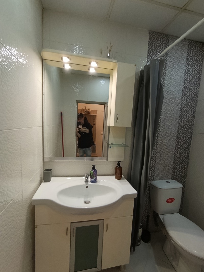 De inchiriat  1 dormitor Sofia , Țentâr , 50 mp | 17873800 - imagine [10]