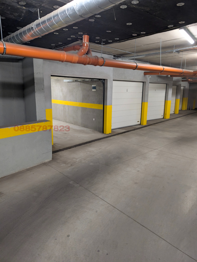 Дава под наем ГАРАЖ, ПАРКОМЯСТО, гр. София, Борово, снимка 7 - Гаражи и паркоместа - 52979639