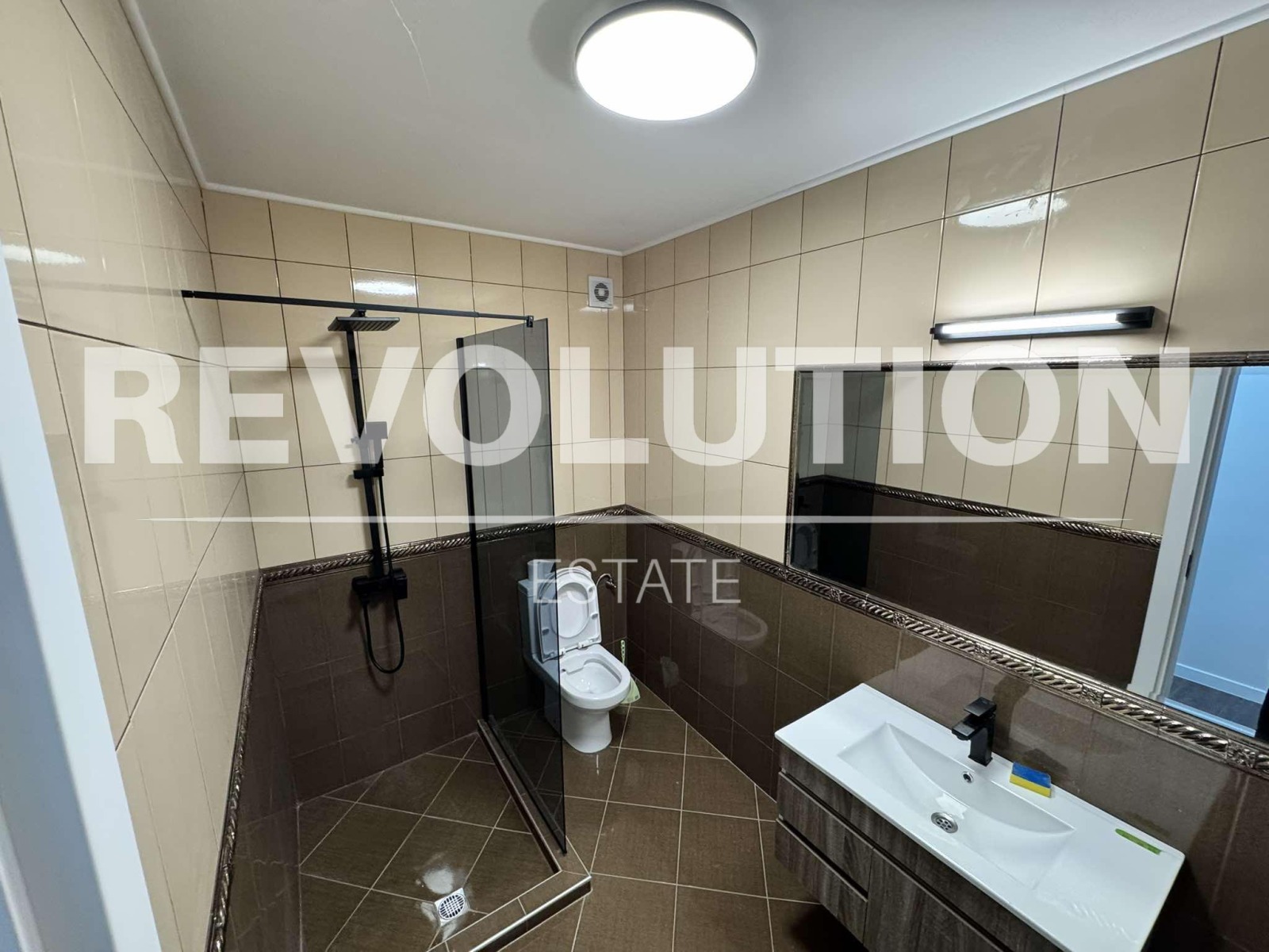 Дава под наем 3-СТАЕН, гр. Варна, м-т Ален мак, снимка 8 - Апартаменти - 53947151