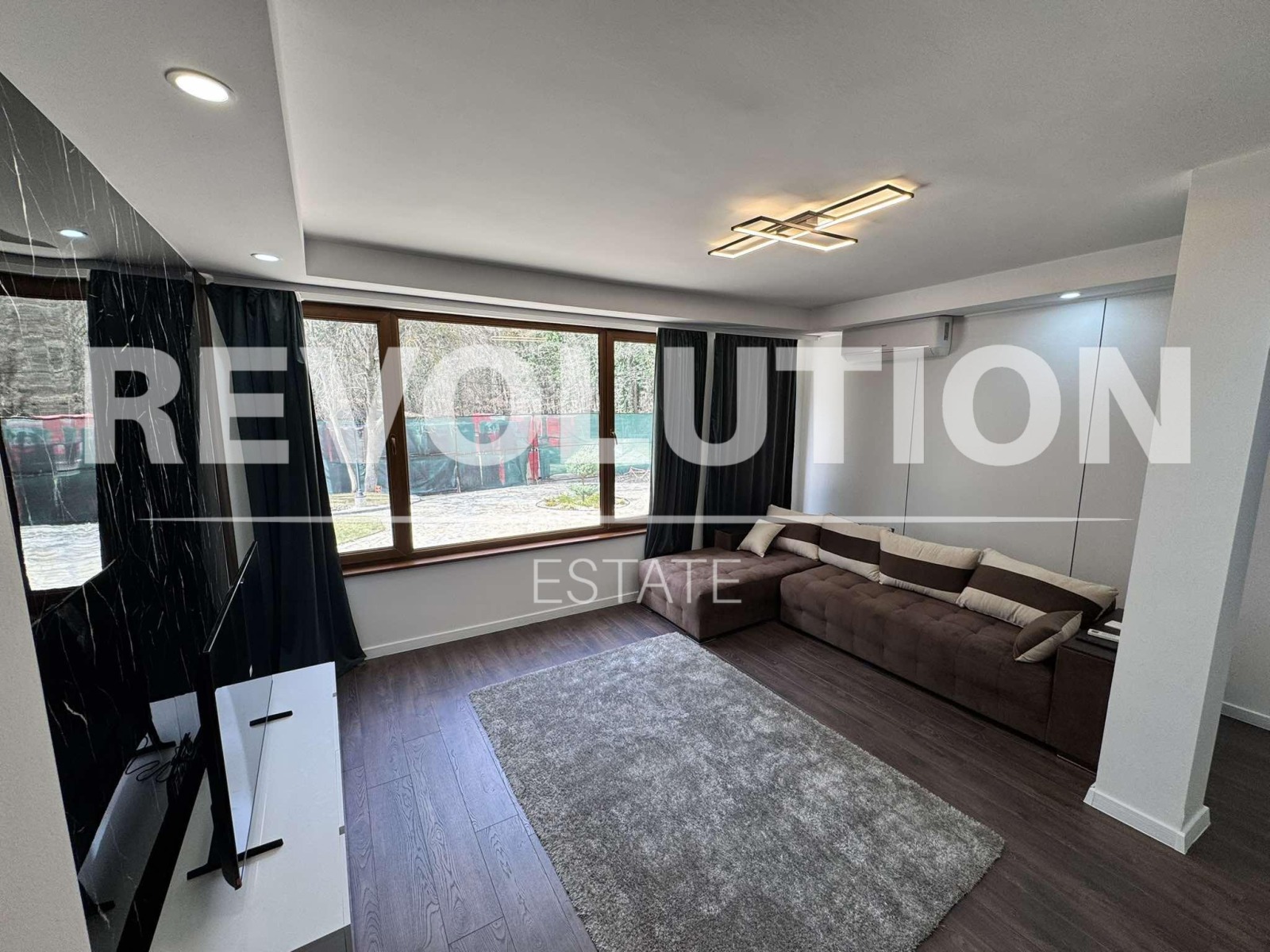 Дава под наем 3-СТАЕН, гр. Варна, м-т Ален мак