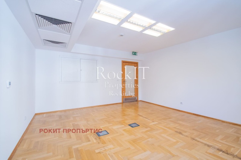 Дава под наем  Офис град София , Център , 115 кв.м | 80546508 - изображение [8]