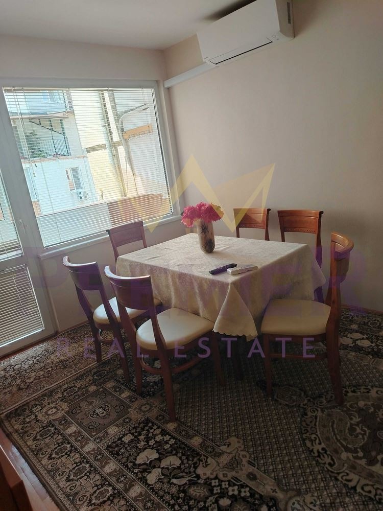 K pronájmu  2 ložnice Varna , Ljatno kino Trakija , 82 m2 | 94810894 - obraz [5]