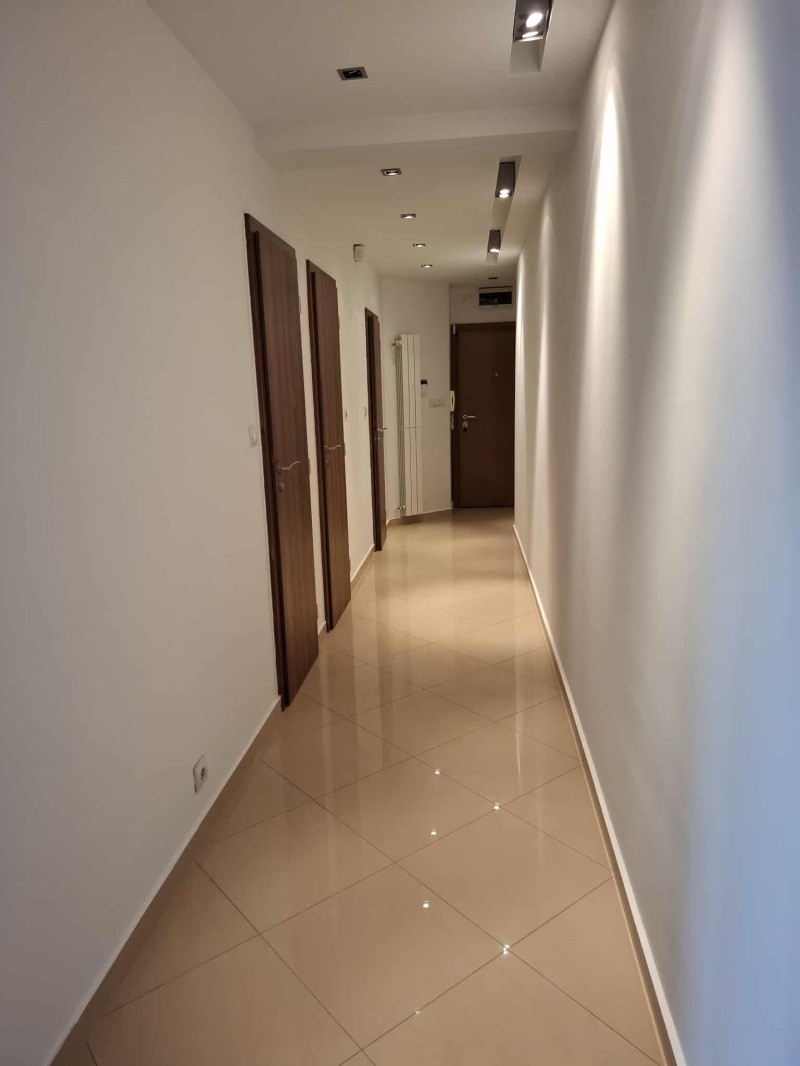 Дава под наем 4-СТАЕН, гр. София, Редута, снимка 9 - Апартаменти - 53259369