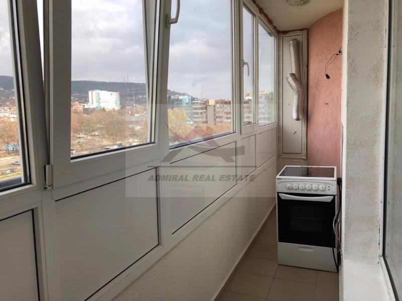 En renta  1 dormitorio Varna , Levski 1 , 60 metros cuadrados | 54140254 - imagen [4]