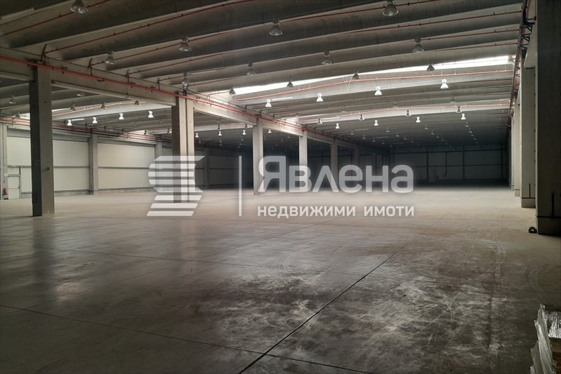 Til leje  Opbevaring region Plovdiv , Radinovo , 8156 kvm | 57752335