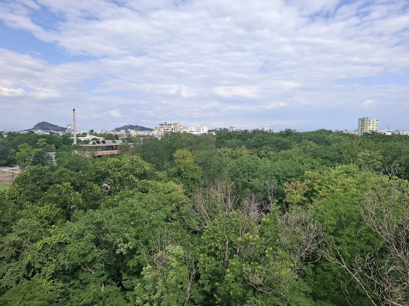 Дава под наем 4-СТАЕН, гр. Пловдив, Каменица 2, снимка 15 - Апартаменти - 55457589