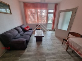 1 chambre Tsentar, Stara Zagora 1