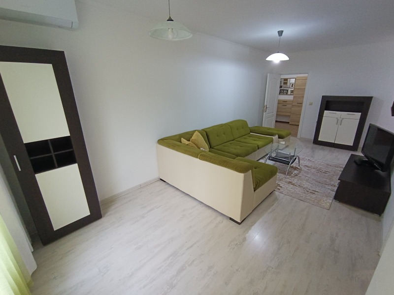 Zu vermieten  1 Schlafzimmer Burgas , Slawejkow , 65 qm | 26412940 - Bild [6]