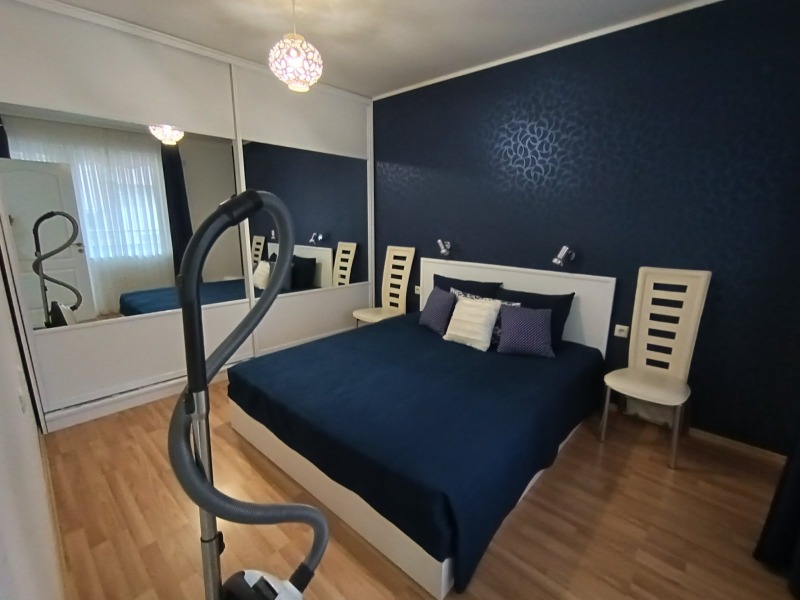 Zu vermieten  1 Schlafzimmer Burgas , Slawejkow , 65 qm | 26412940 - Bild [12]