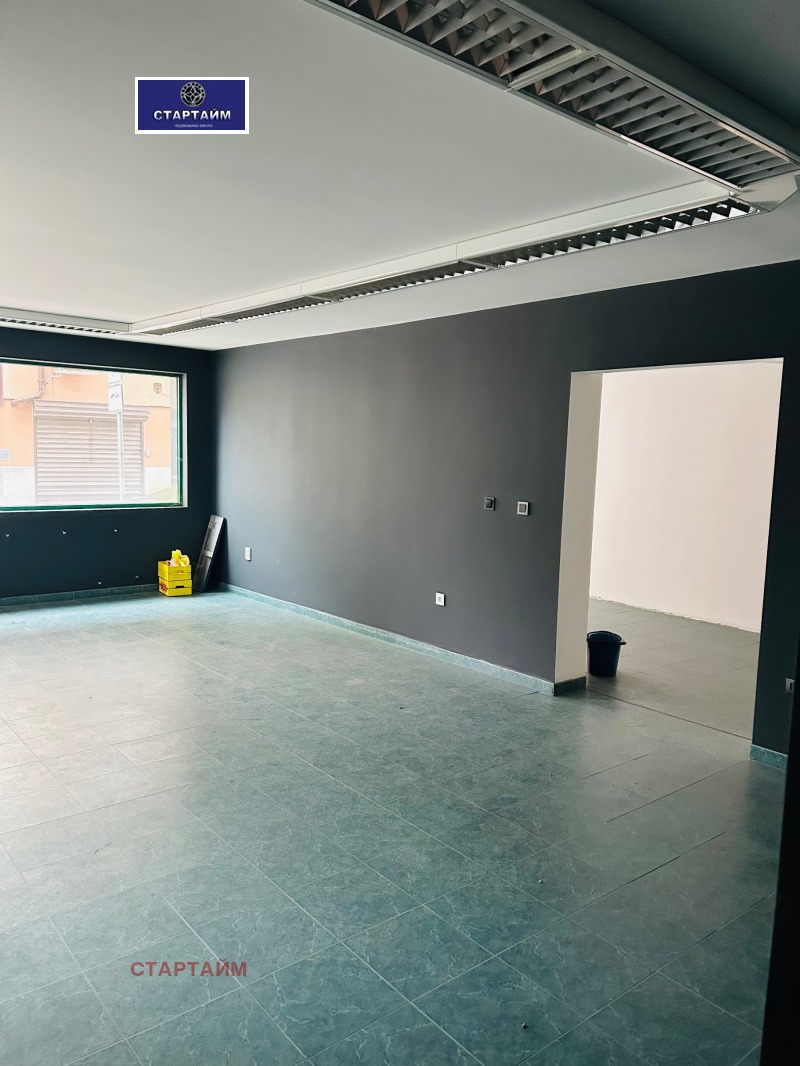 Kiralık  Mağaza Sofia , Centar , 270 metrekare | 38953966 - görüntü [13]