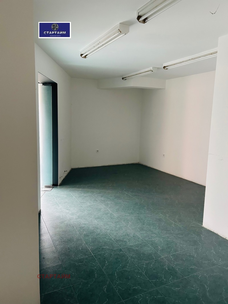 Kiralık  Mağaza Sofia , Centar , 270 metrekare | 38953966 - görüntü [4]