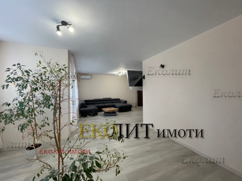 Vuokrattavana  3 makuuhuonetta Sofia , Gotse Deltšev , 170 neliömetriä | 79450941 - kuva [6]