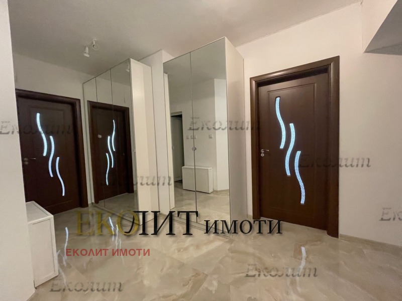 Vuokrattavana  3 makuuhuonetta Sofia , Gotse Deltšev , 170 neliömetriä | 79450941 - kuva [2]