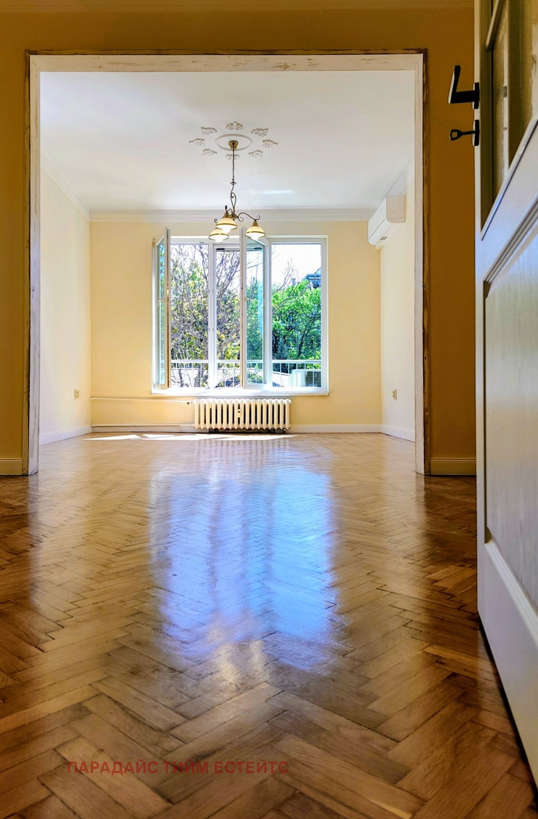 Дава под наем ОФИС, гр. София, Център