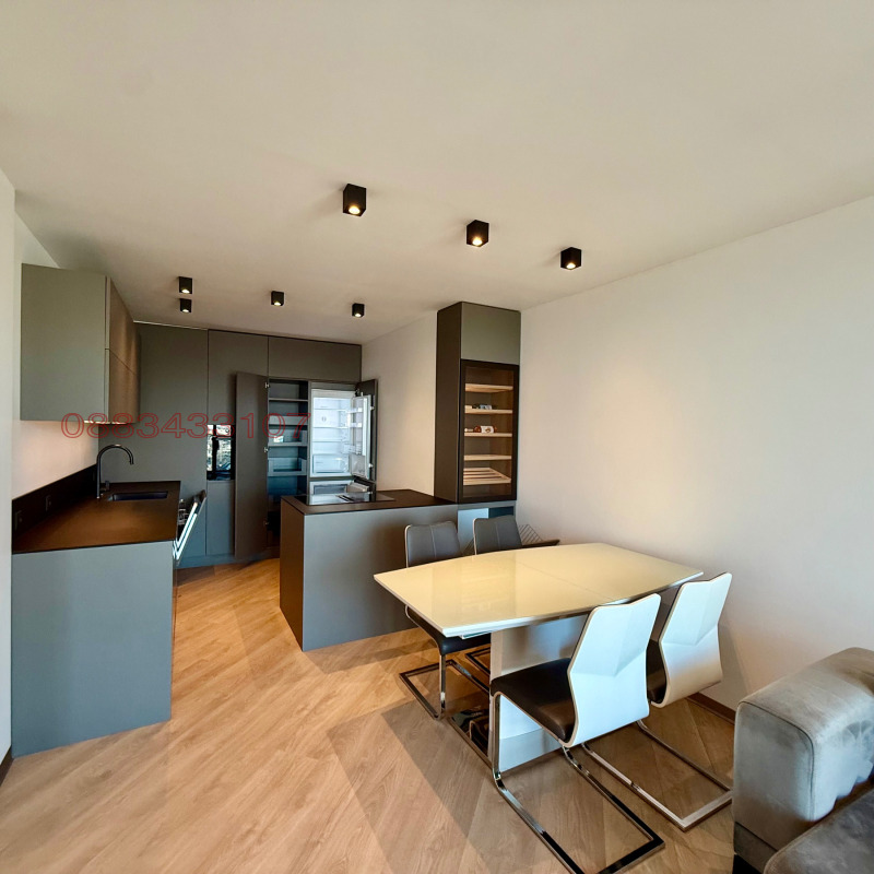 Дава под наем 2-СТАЕН, гр. Варна, Бриз, снимка 2 - Апартаменти - 52849458