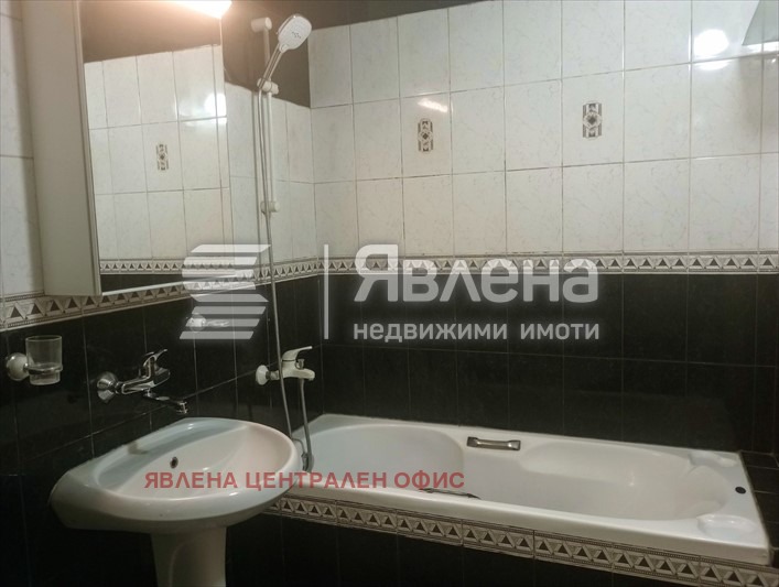 Дава под наем МНОГОСТАЕН, гр. София, Оборище, снимка 8 - Апартаменти - 53156917