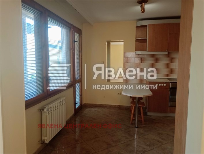 Дава под наем МНОГОСТАЕН, гр. София, Оборище, снимка 7 - Апартаменти - 53156917