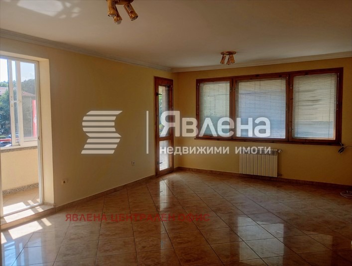 Дава под наем МНОГОСТАЕН, гр. София, Оборище, снимка 2 - Апартаменти - 53156917