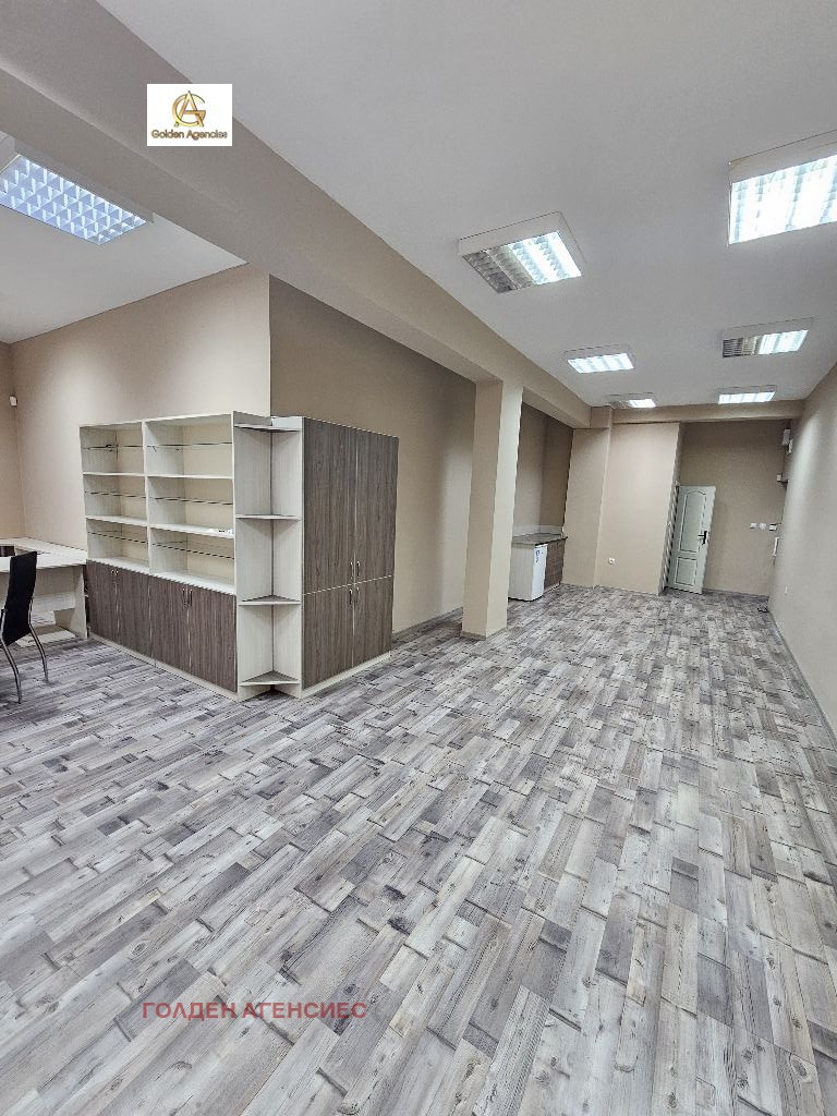 Издаје се  Схоп Стара Загора , Опалченски , 55 м2 | 91766291 - слика [3]