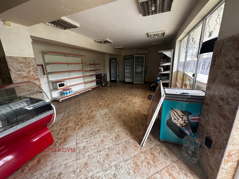 Дава под наем МАГАЗИН, с. Оброчище, област Добрич, снимка 3 - Магазини - 52939344